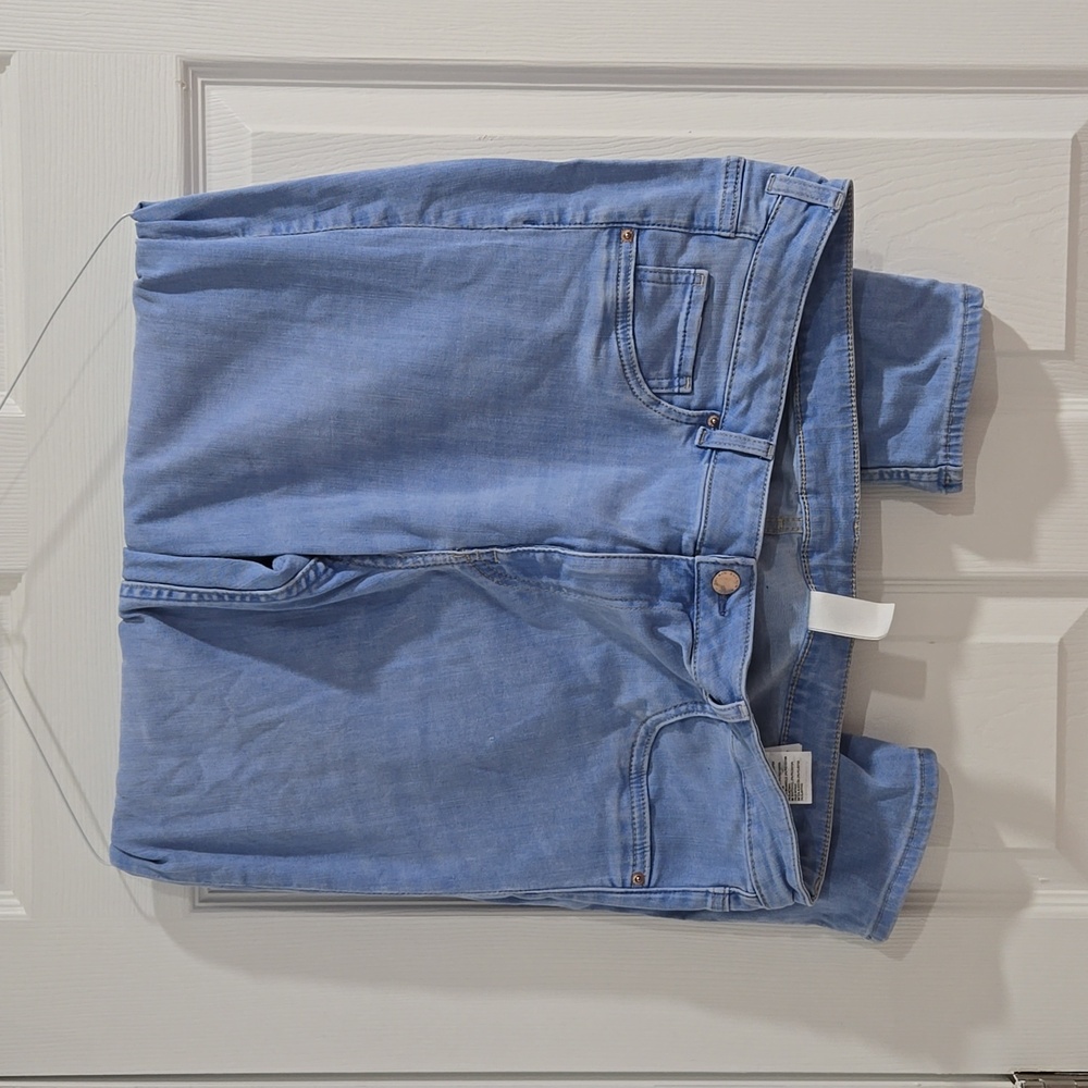 Women's skinny jeans, size 18